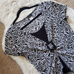 Macy's Short Sleeve Blouse